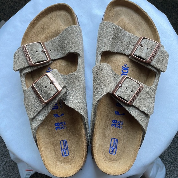 Brand new! Birkenstock Arizona soft side slide - Picture 6 of 7
